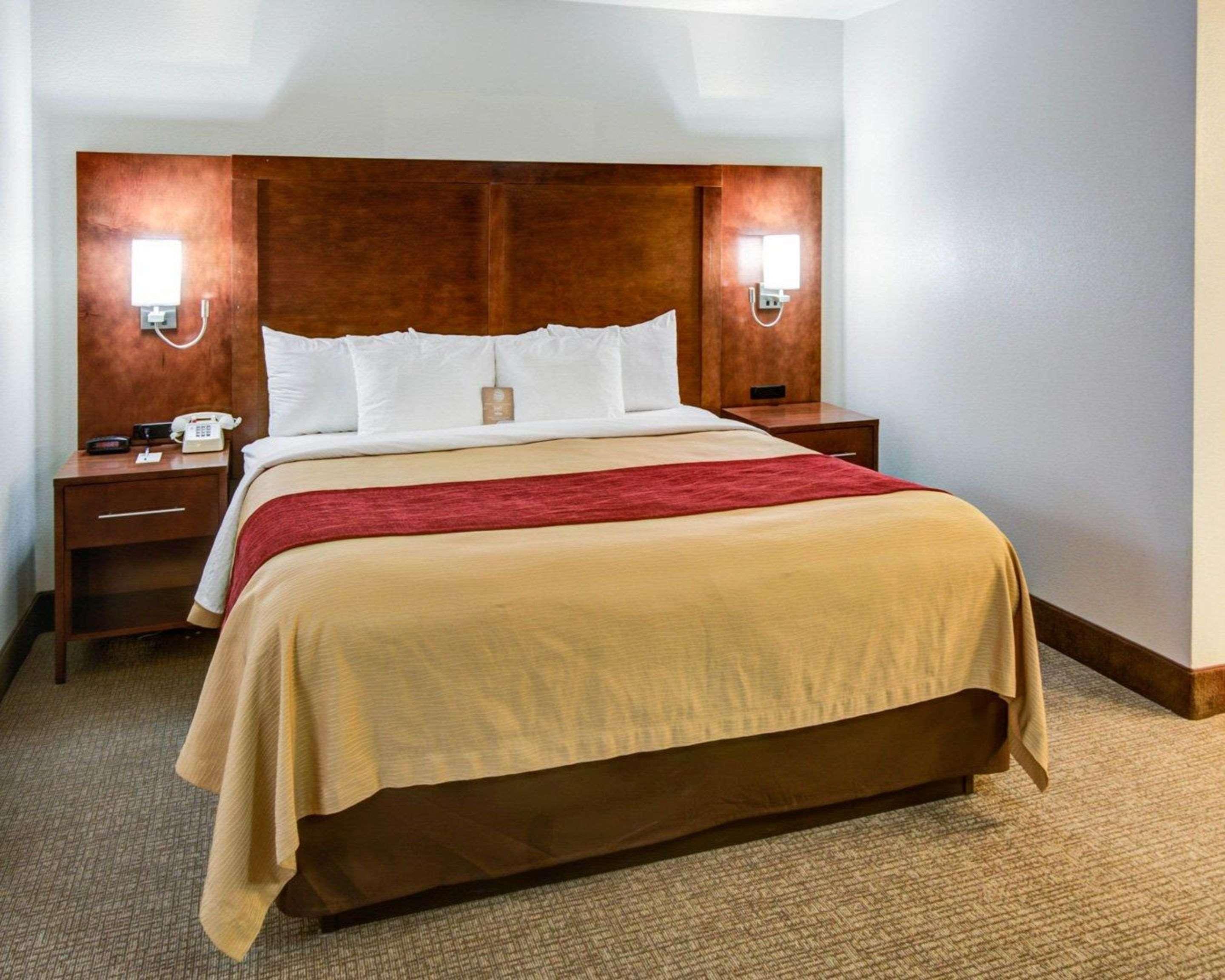 Comfort Inn Redding Near I-5 Zewnętrze zdjęcie