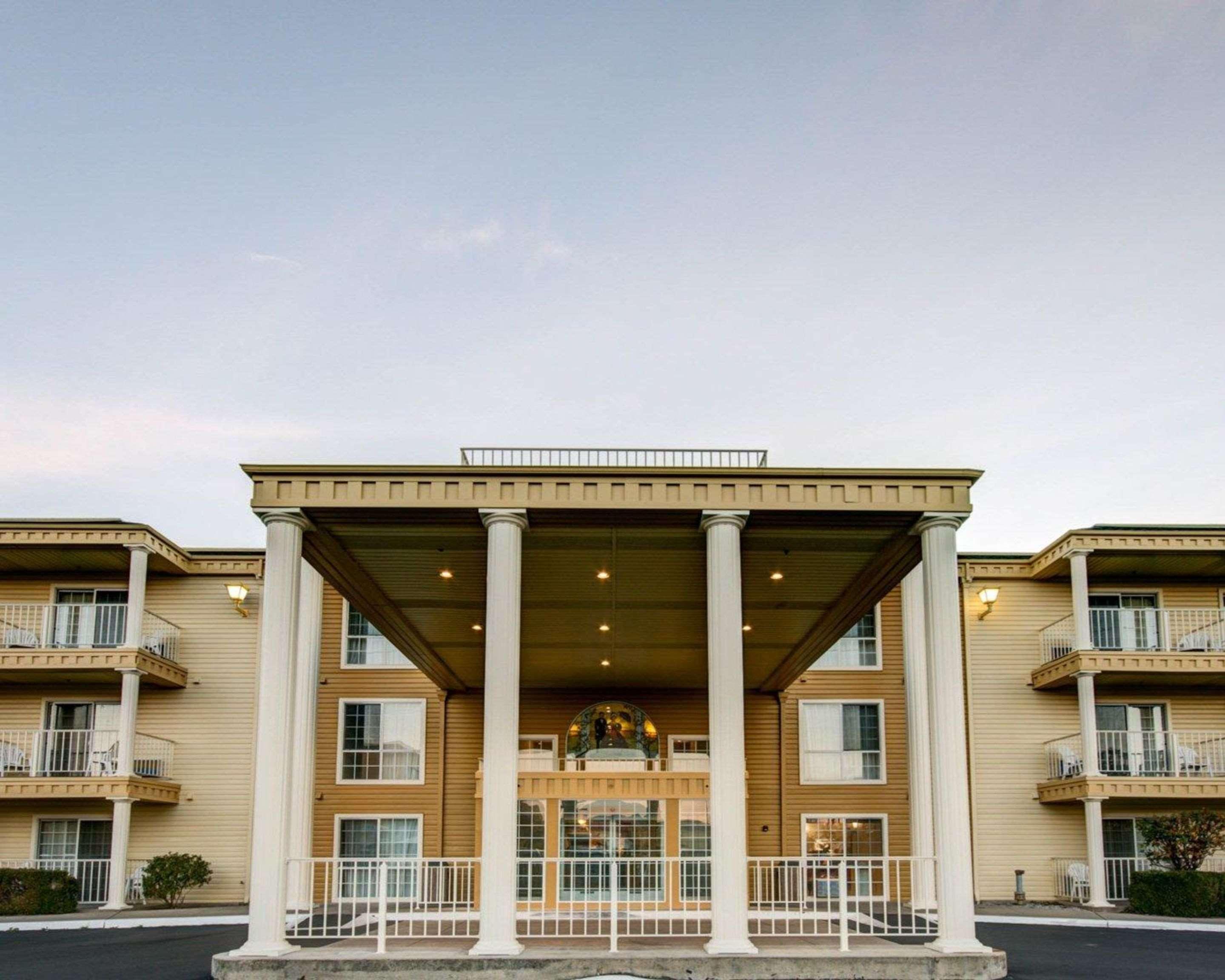 Comfort Inn Redding Near I-5 Zewnętrze zdjęcie