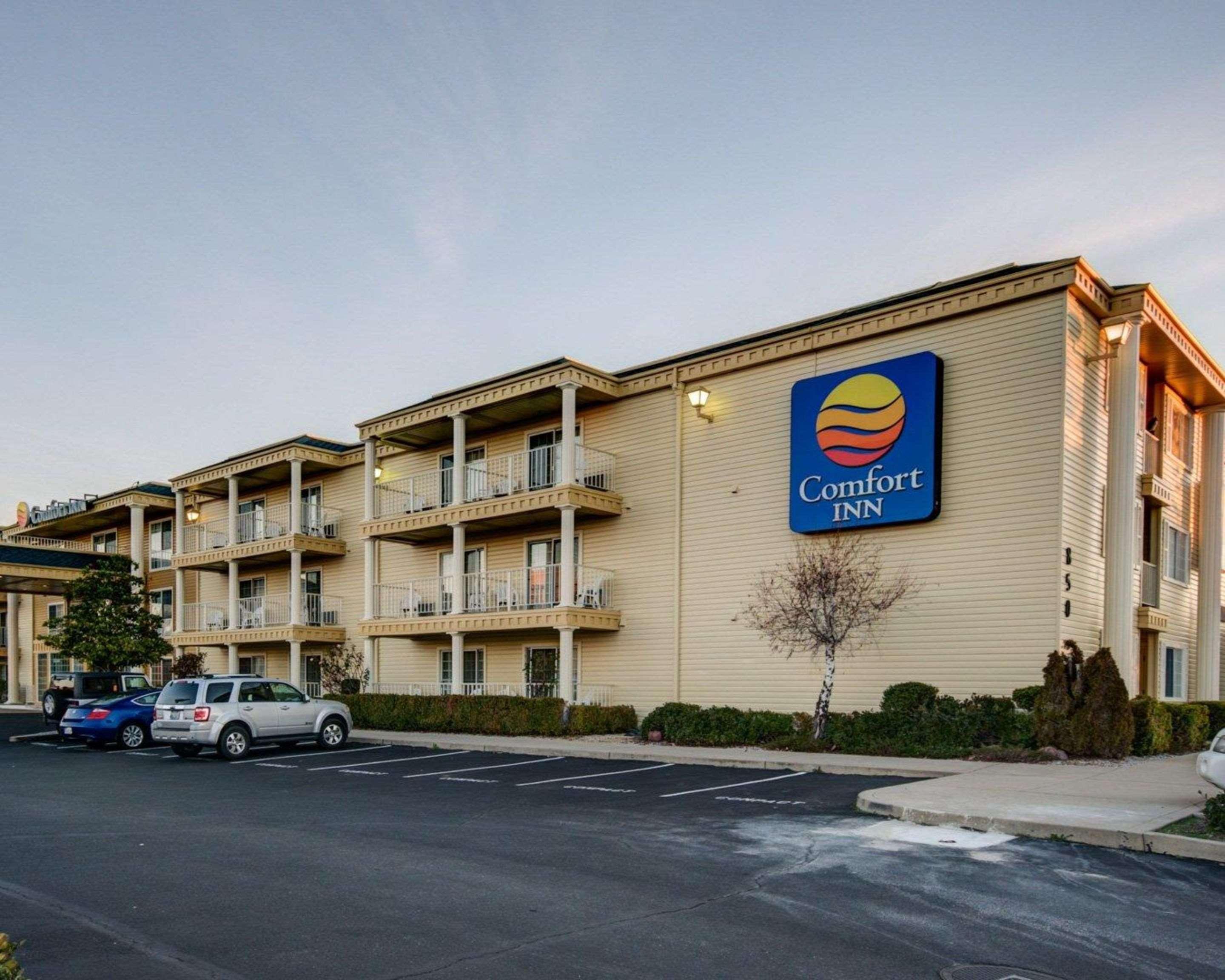 Comfort Inn Redding Near I-5 Zewnętrze zdjęcie