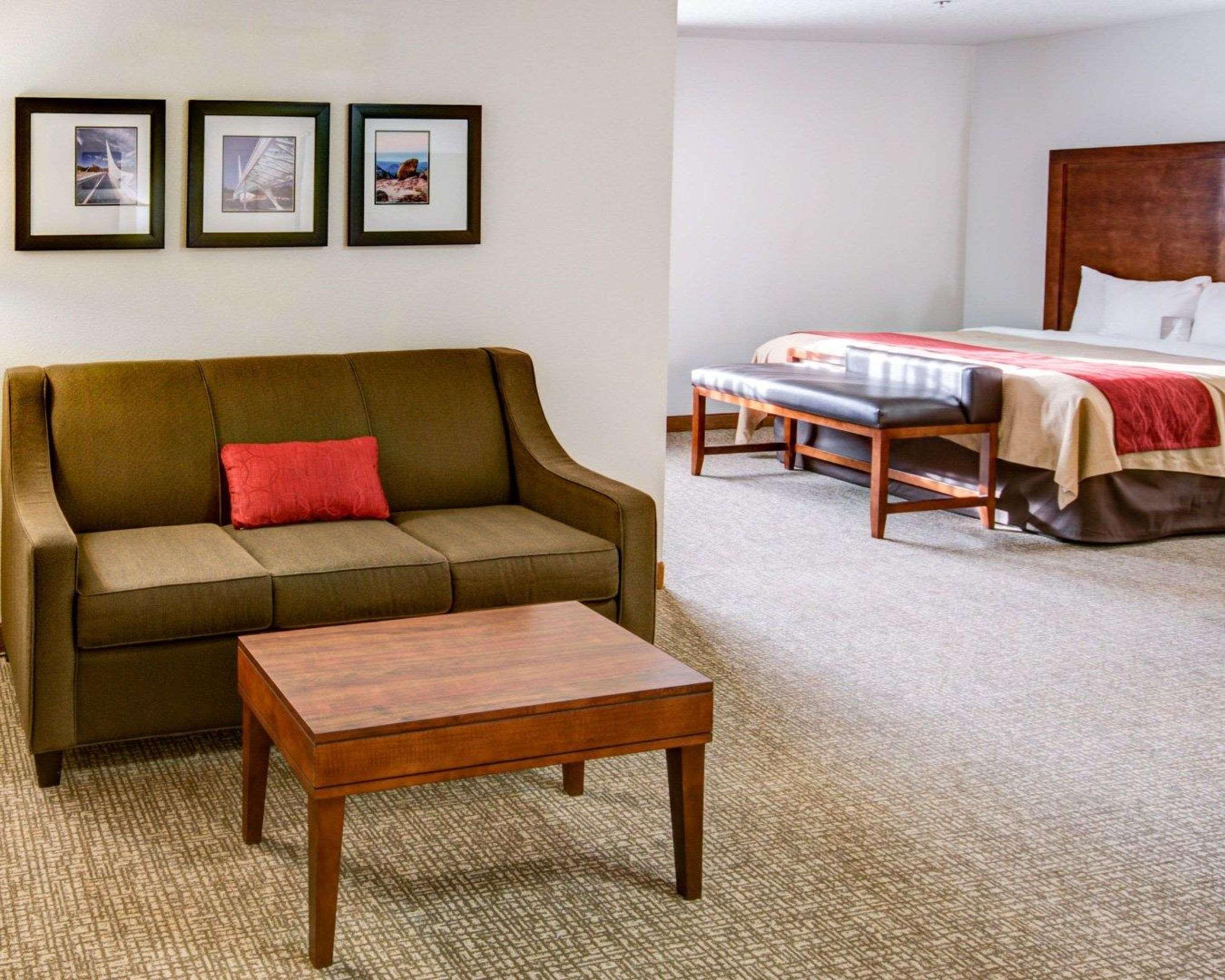 Comfort Inn Redding Near I-5 Zewnętrze zdjęcie