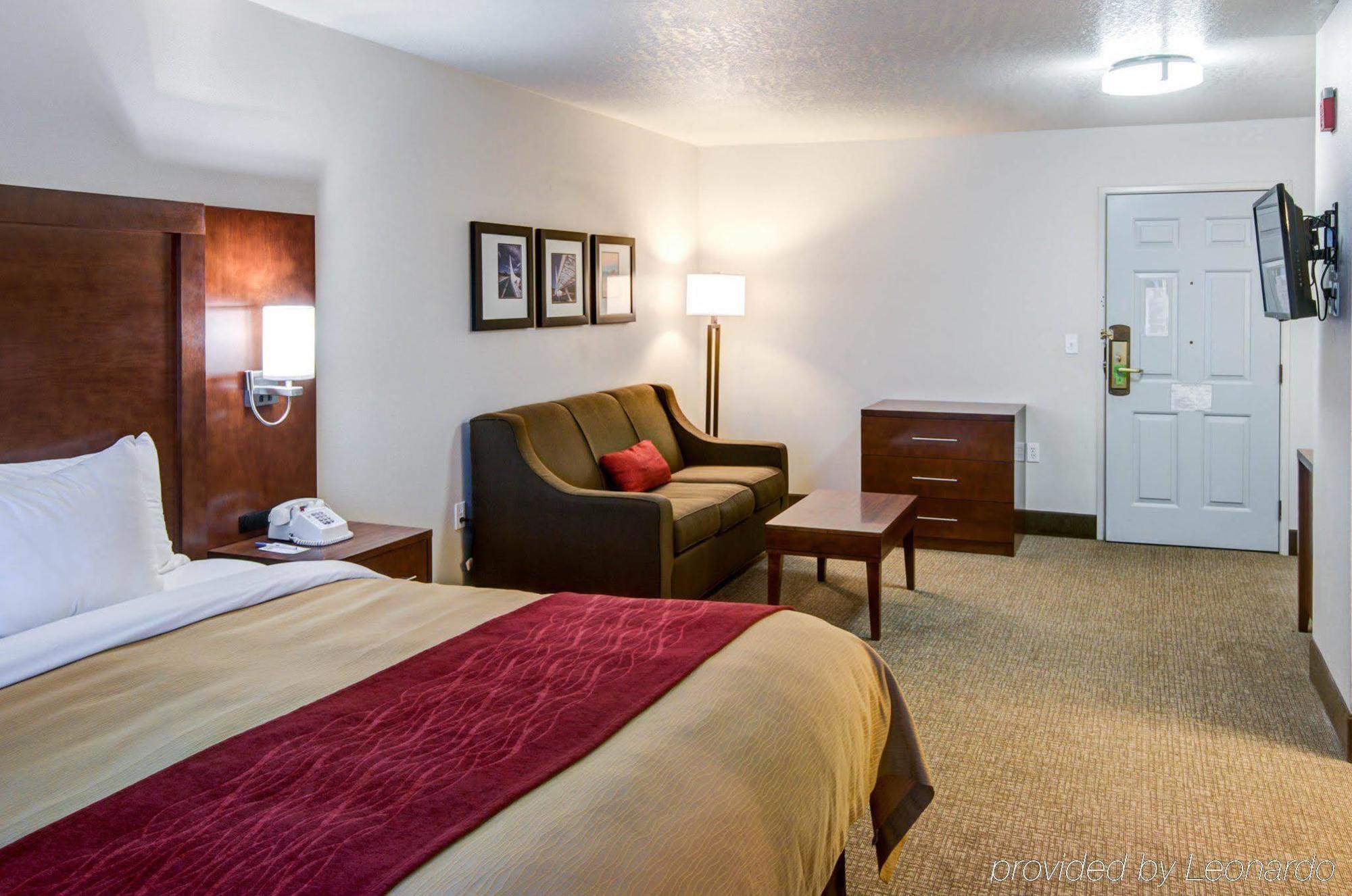 Comfort Inn Redding Near I-5 Zewnętrze zdjęcie