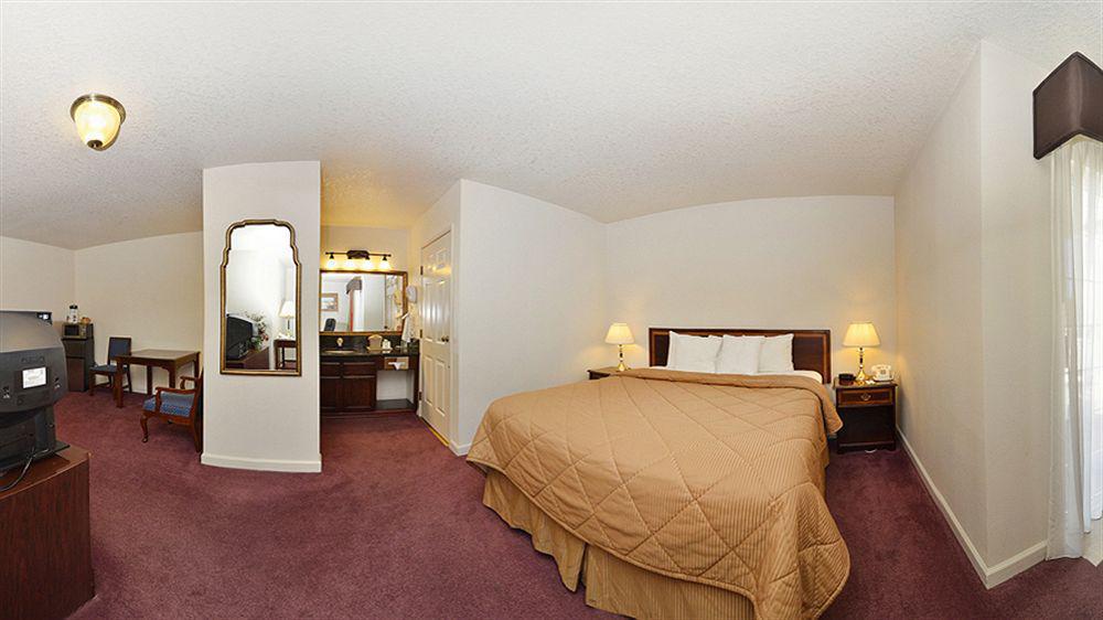 Comfort Inn Redding Near I-5 Zewnętrze zdjęcie